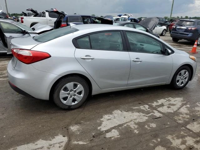 Photo 2 VIN: KNAFK4A60F5330678 - KIA FORTE LX 