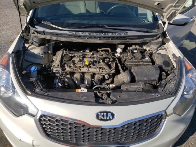 Photo 6 VIN: KNAFK4A60F5332270 - KIA FORTE LX 