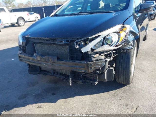 Photo 5 VIN: KNAFK4A60F5338585 - KIA FORTE 