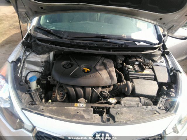 Photo 9 VIN: KNAFK4A60F5361882 - KIA FORTE 