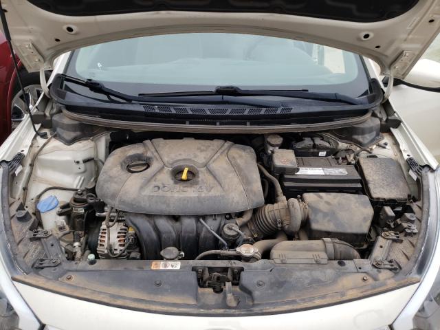 Photo 6 VIN: KNAFK4A60F5372543 - KIA FORTE LX 