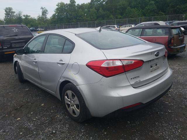 Photo 2 VIN: KNAFK4A60F5394025 - KIA FORTE LX 