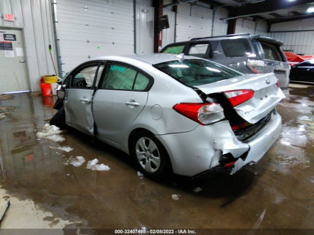 Photo 2 VIN: KNAFK4A60F5412412 - KIA FORTE 