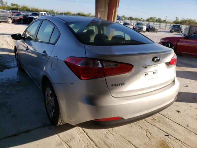 Photo 2 VIN: KNAFK4A60G5520028 - KIA FORTE LX 