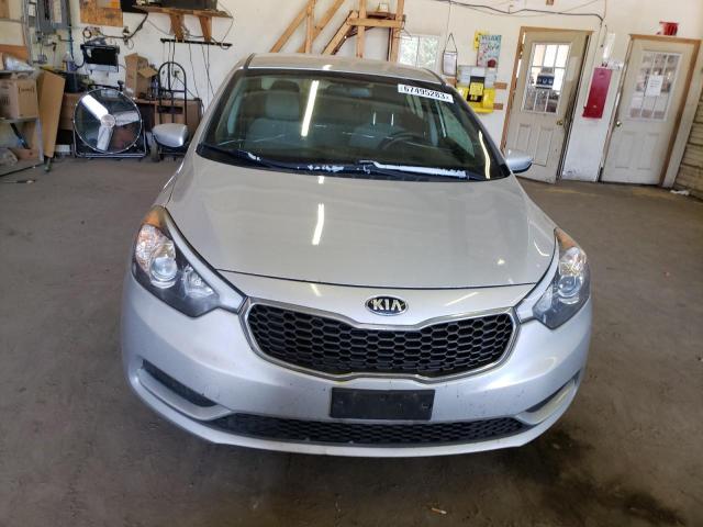 Photo 4 VIN: KNAFK4A60G5551361 - KIA FORTE 