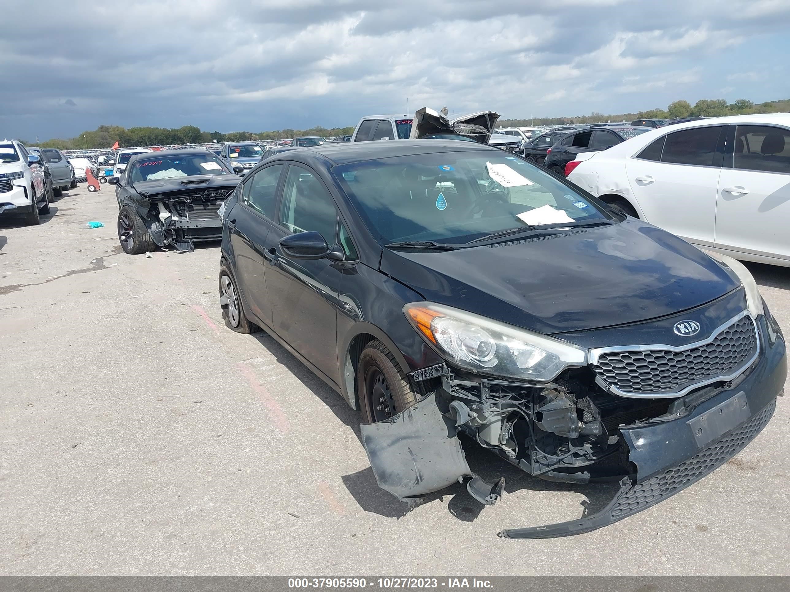 Photo 5 VIN: KNAFK4A60G5554406 - KIA FORTE 