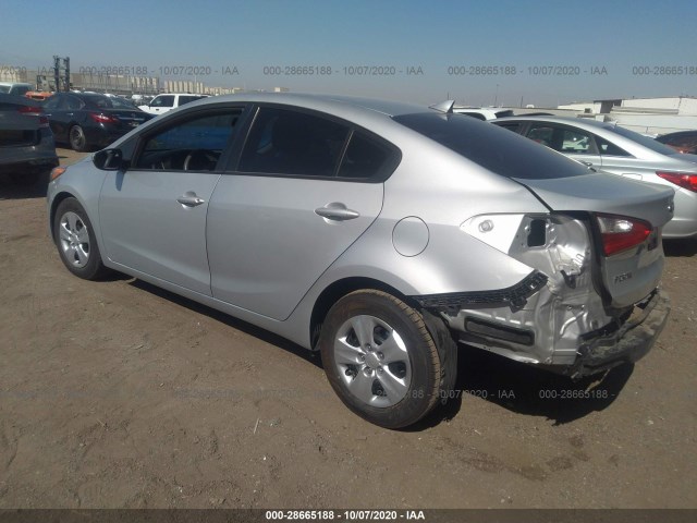 Photo 2 VIN: KNAFK4A60G5563185 - KIA FORTE 