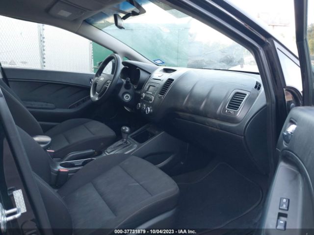 Photo 4 VIN: KNAFK4A60G5584182 - KIA FORTE 