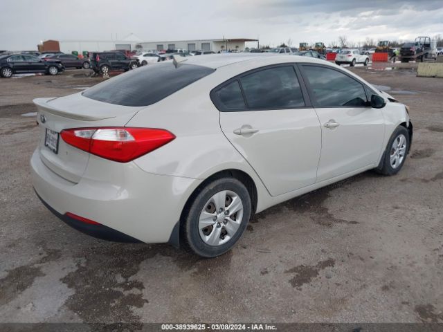 Photo 3 VIN: KNAFK4A61E5091933 - KIA FORTE 