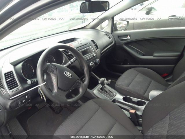 Photo 4 VIN: KNAFK4A61E5212010 - KIA FORTE 