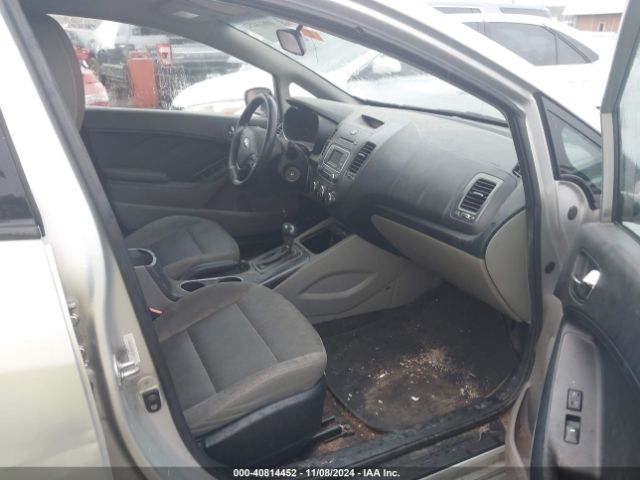 Photo 4 VIN: KNAFK4A61F5259913 - KIA FORTE 