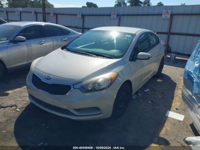 Photo 1 VIN: KNAFK4A61F5275867 - KIA FORTE 