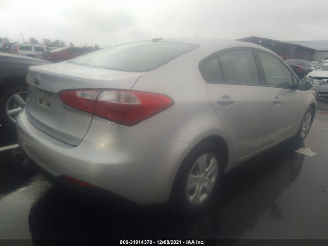 Photo 3 VIN: KNAFK4A61F5286500 - KIA FORTE 