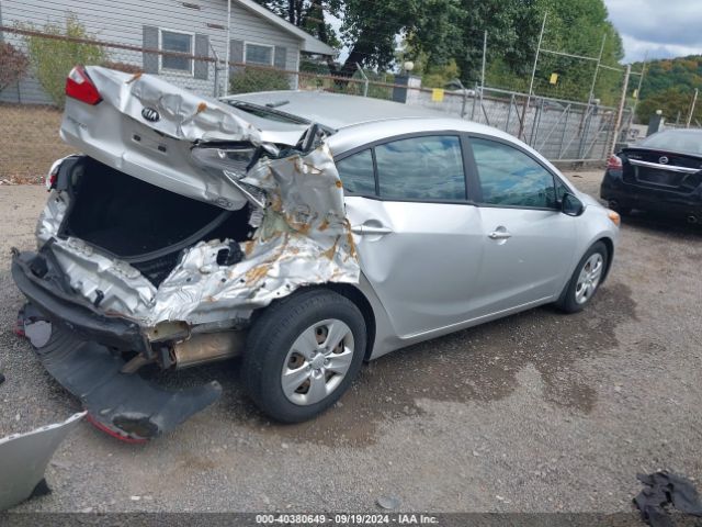 Photo 3 VIN: KNAFK4A61F5290532 - KIA FORTE 