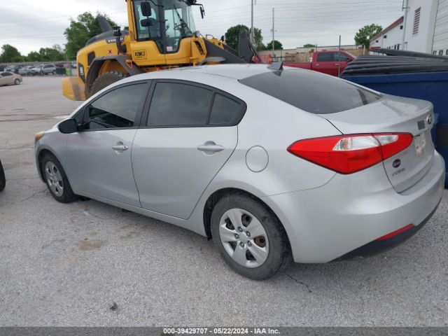 Photo 2 VIN: KNAFK4A61F5342077 - KIA FORTE 