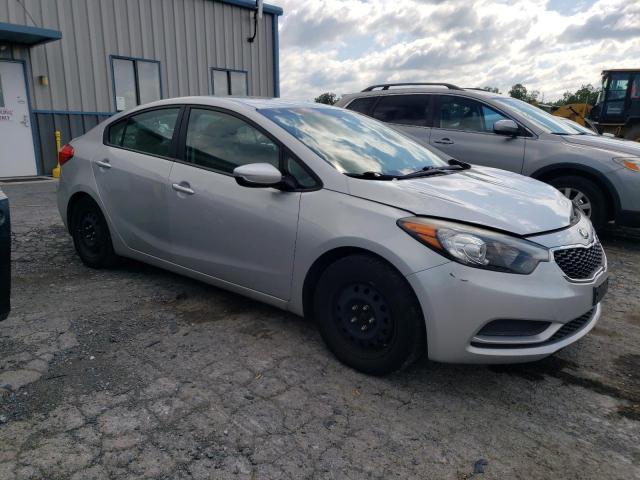 Photo 3 VIN: KNAFK4A61F5359350 - KIA FORTE LX 