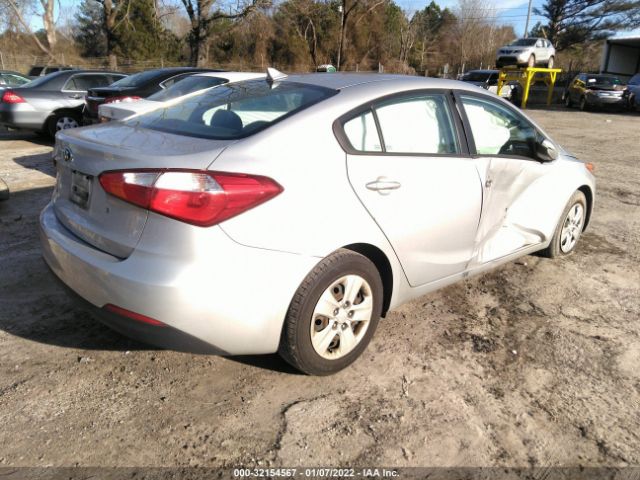 Photo 3 VIN: KNAFK4A61F5361132 - KIA FORTE 