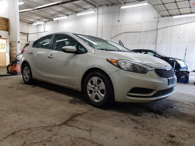 Photo 3 VIN: KNAFK4A61F5412631 - KIA FORTE LX 