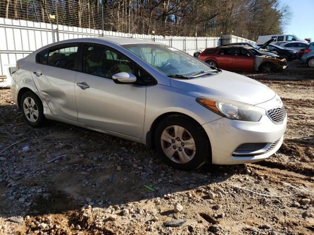 Photo 3 VIN: KNAFK4A61F5432636 - KIA FORTE LX 