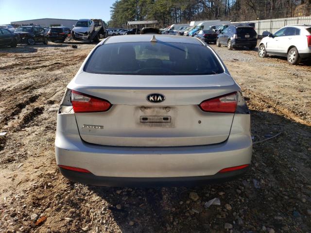 Photo 5 VIN: KNAFK4A61F5432636 - KIA FORTE LX 