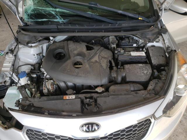 Photo 6 VIN: KNAFK4A61G5466187 - KIA FORTE LX 