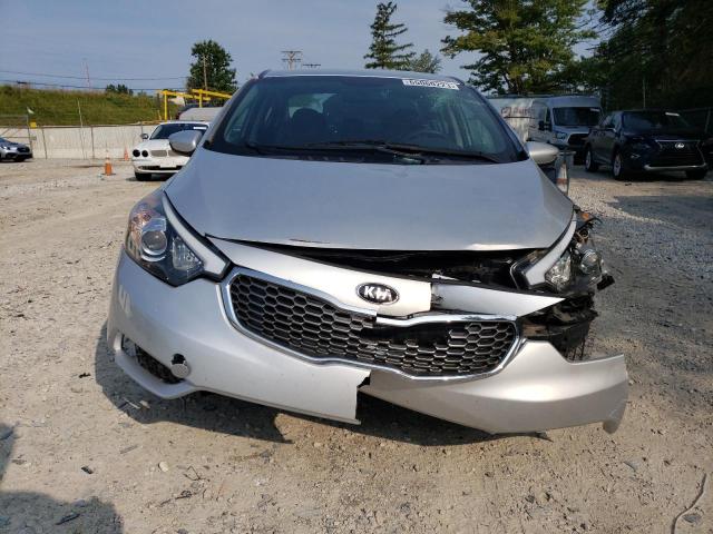 Photo 4 VIN: KNAFK4A61G5466870 - KIA FORTE LX 