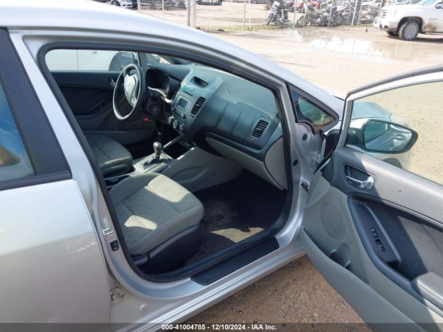 Photo 4 VIN: KNAFK4A61G5487105 - KIA FORTE 