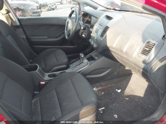 Photo 4 VIN: KNAFK4A61G5495589 - KIA FORTE 