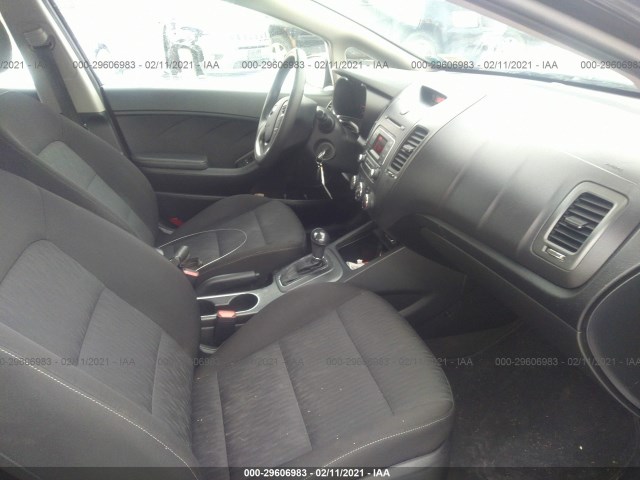 Photo 4 VIN: KNAFK4A61G5503125 - KIA FORTE 