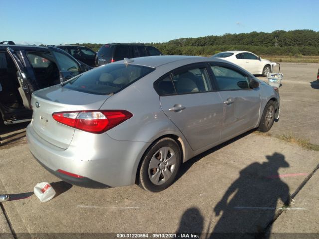 Photo 3 VIN: KNAFK4A61G5539798 - KIA FORTE 