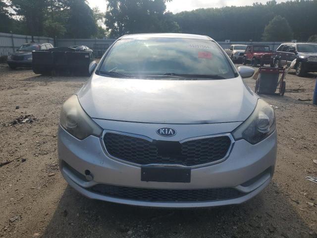 Photo 4 VIN: KNAFK4A61G5569187 - KIA FORTE 