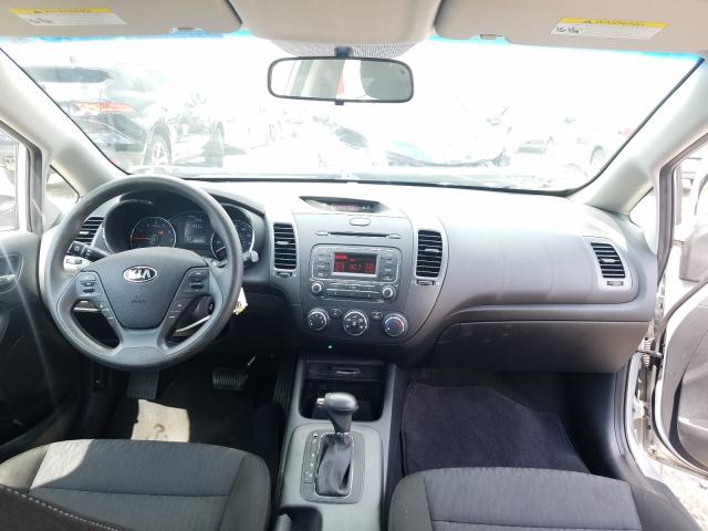 Photo 8 VIN: KNAFK4A61G5586779 - KIA FORTE LX 