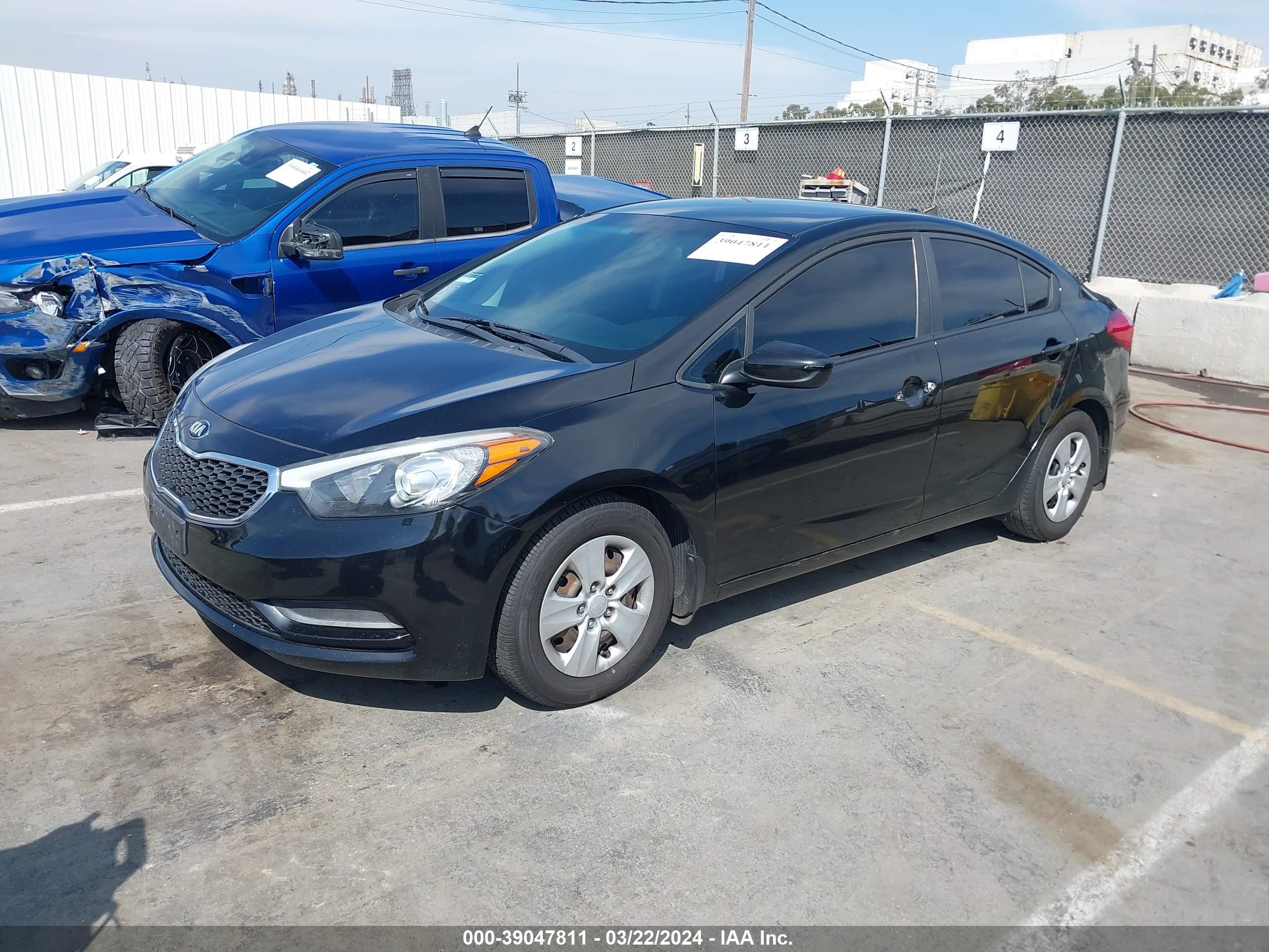 Photo 1 VIN: KNAFK4A61G5619747 - KIA FORTE 