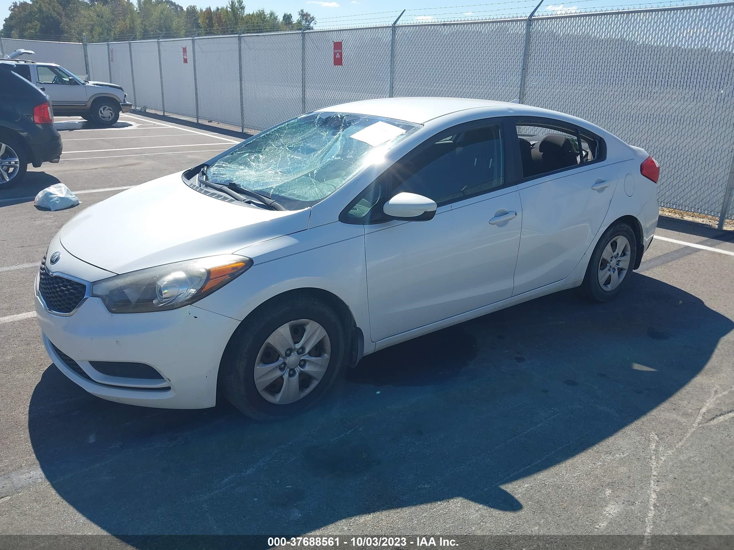 Photo 1 VIN: KNAFK4A62E5072209 - KIA FORTE 