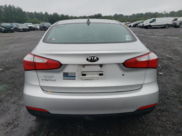 Photo 5 VIN: KNAFK4A62E5175114 - KIA FORTE 