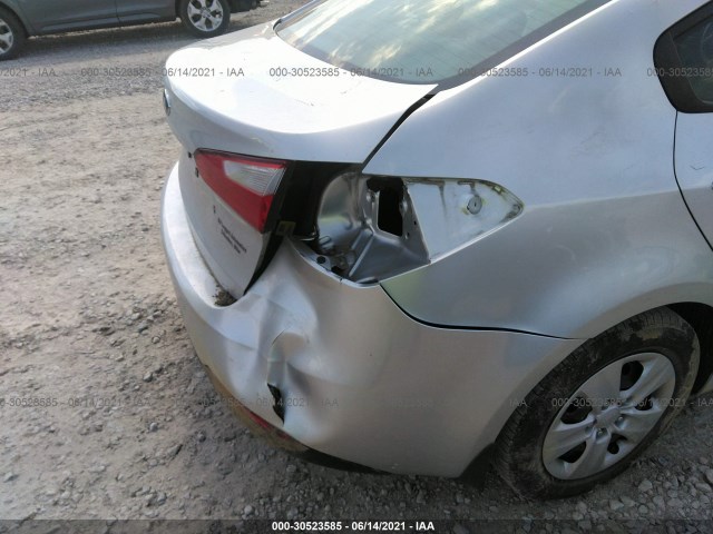 Photo 5 VIN: KNAFK4A62E5178790 - KIA FORTE 