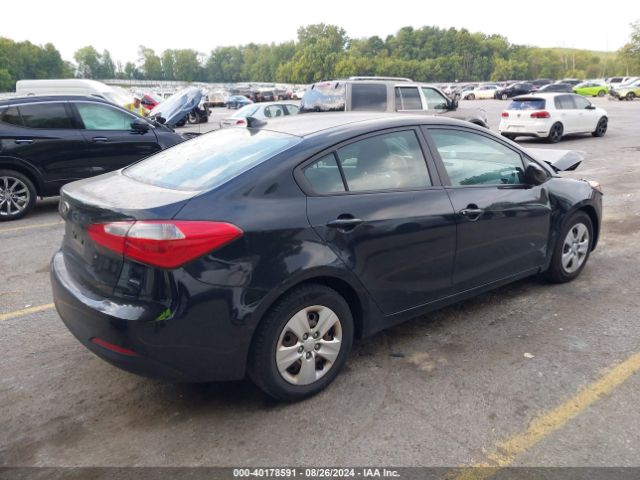 Photo 3 VIN: KNAFK4A62F5288160 - KIA FORTE 