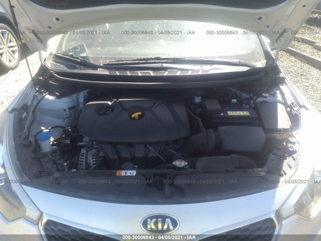 Photo 9 VIN: KNAFK4A62F5296260 - KIA FORTE 