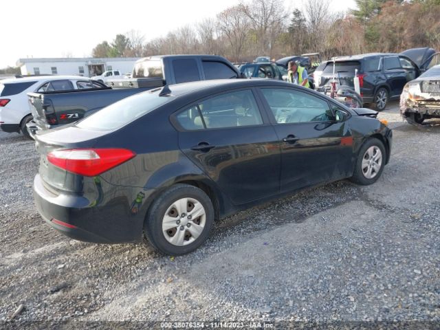 Photo 3 VIN: KNAFK4A62F5317334 - KIA FORTE 