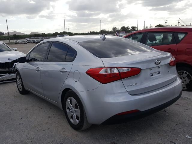 Photo 2 VIN: KNAFK4A62F5334683 - KIA FORTE LX 