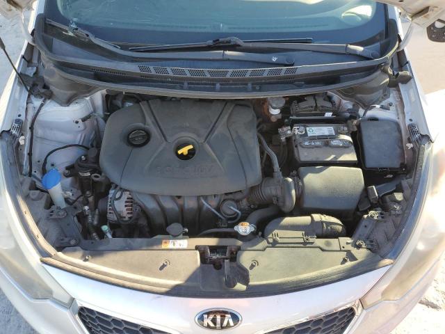 Photo 10 VIN: KNAFK4A62F5400911 - KIA FORTE 