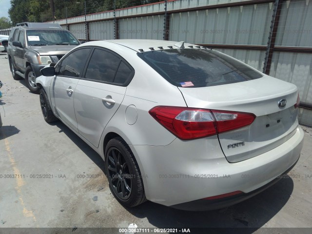 Photo 2 VIN: KNAFK4A62F5401881 - KIA FORTE 