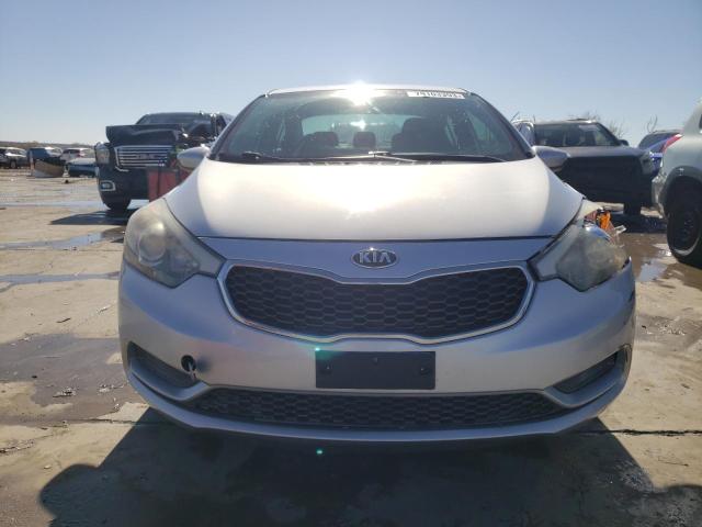 Photo 4 VIN: KNAFK4A62F5408037 - KIA FORTE 