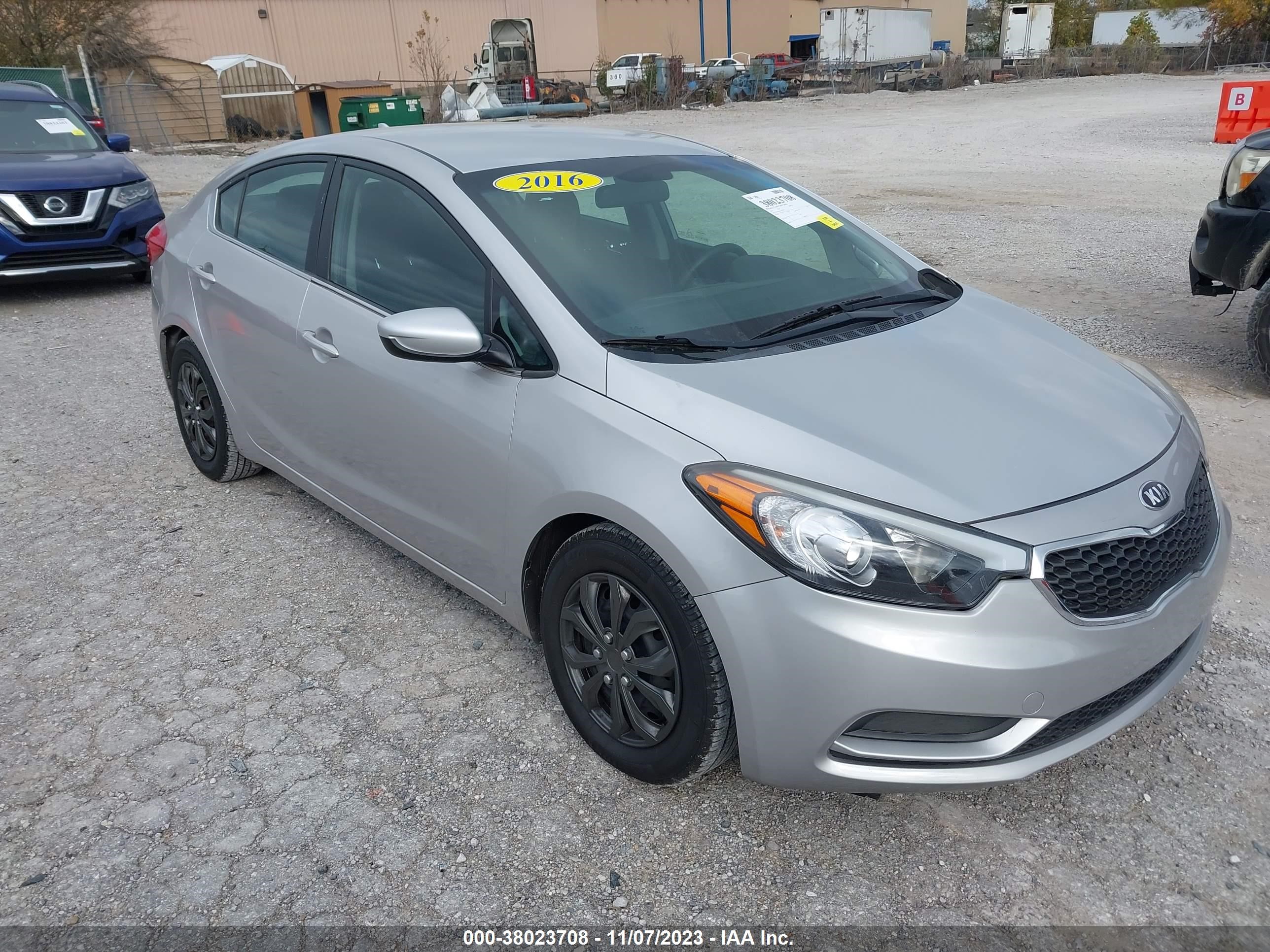 Photo 0 VIN: KNAFK4A62G5441931 - KIA FORTE 