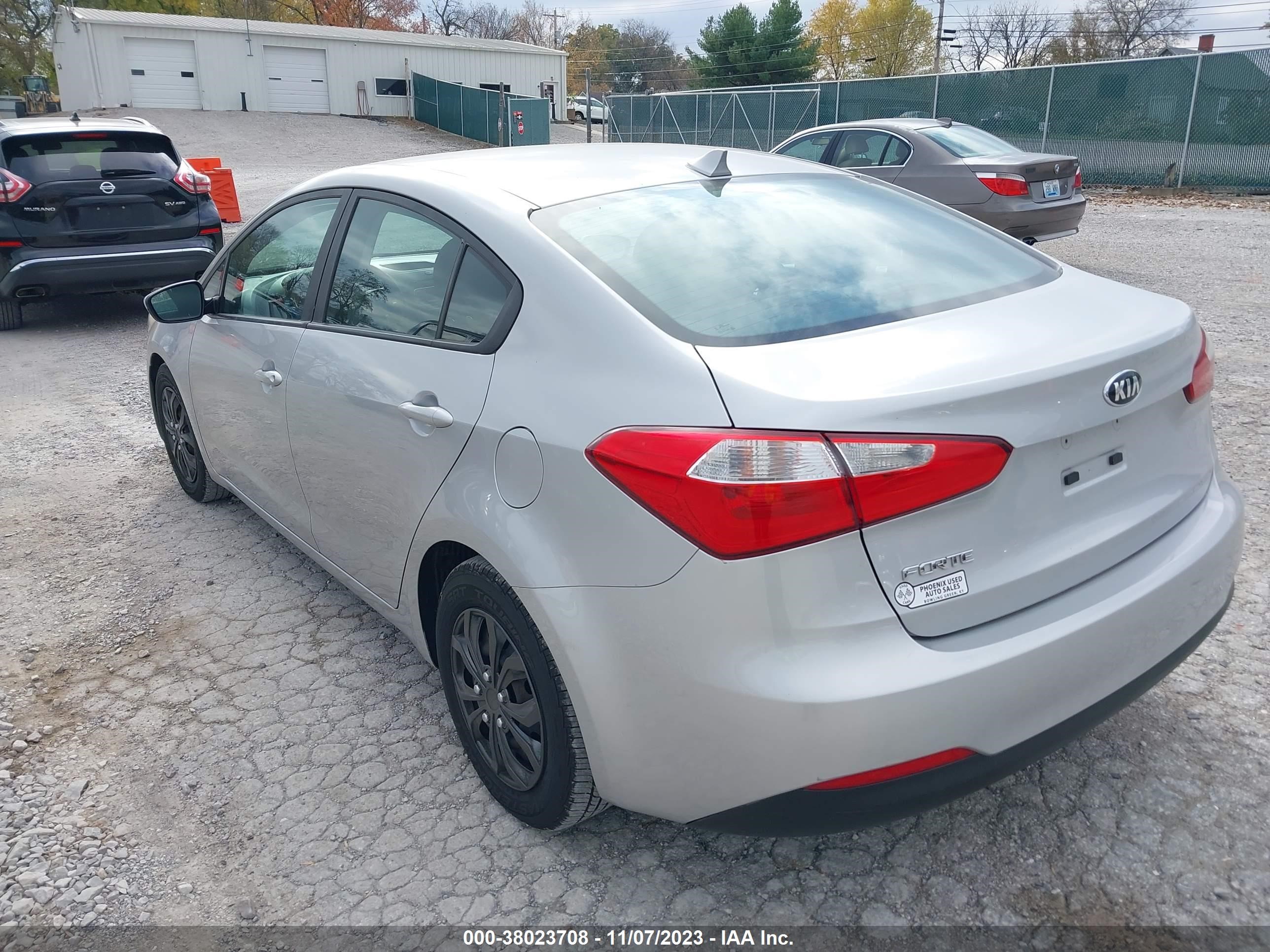 Photo 2 VIN: KNAFK4A62G5441931 - KIA FORTE 