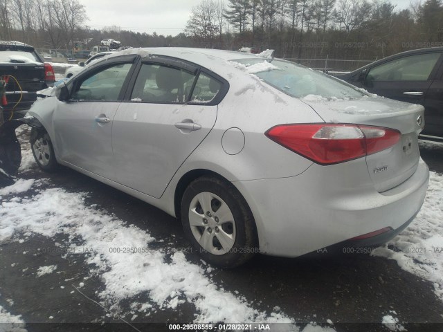 Photo 2 VIN: KNAFK4A62G5520581 - KIA FORTE 