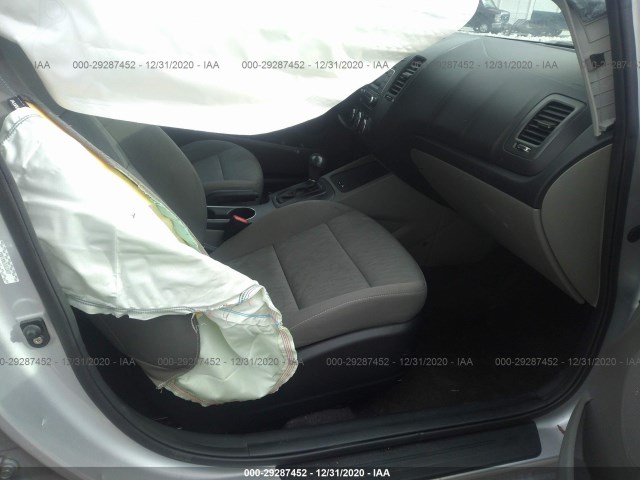 Photo 4 VIN: KNAFK4A62G5533427 - KIA FORTE 