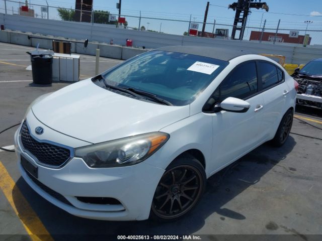 Photo 1 VIN: KNAFK4A62G5564581 - KIA FORTE 