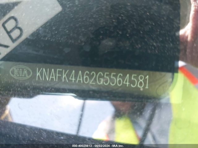 Photo 8 VIN: KNAFK4A62G5564581 - KIA FORTE 