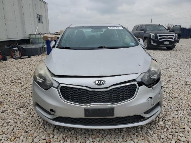 Photo 4 VIN: KNAFK4A62G5585740 - KIA FORTE 